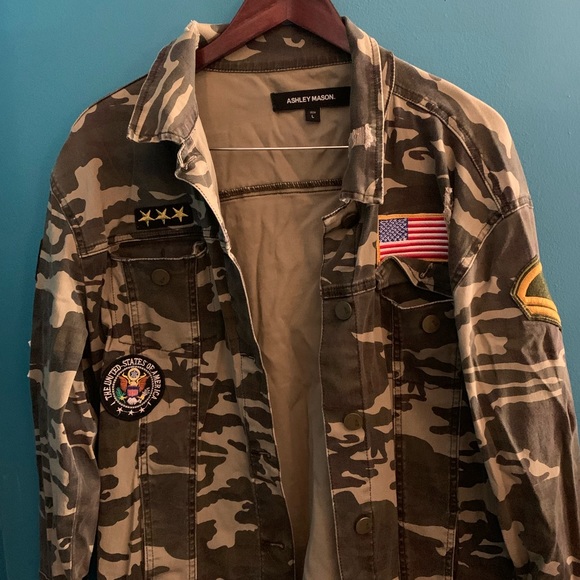 Ashley Mason camouflage patchwork coat. - Picture 4 of 6